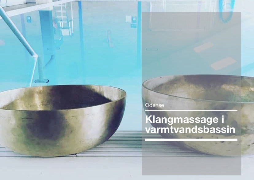 Klanskåle i varmtvandsbassin